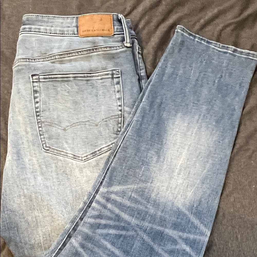 American Eagle outfitters Men's Blue Jeans athletic fit